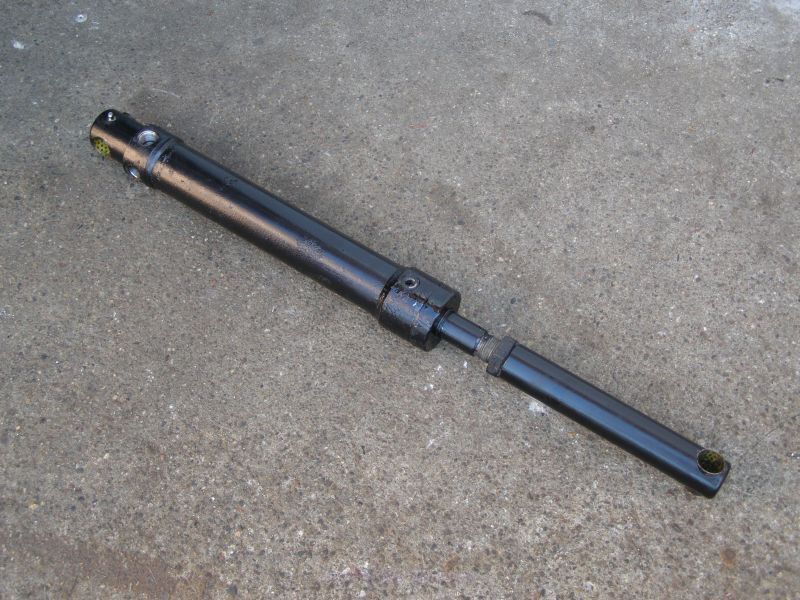 Siłownik dł. 455 mm