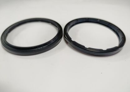 Zgarniacz/Pierścień ZZ 63x73x5/7